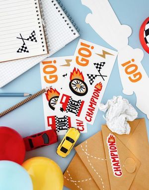 6 stk Forskjellige Klistremerker med Racing Tema