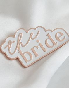 1 stk. "The Bride" Hvit og Rosegull Pin
