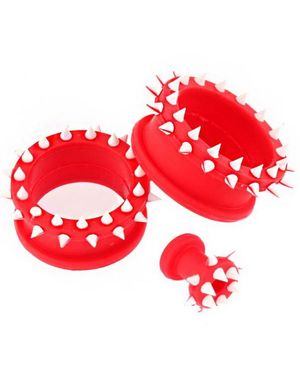 Röd Piercing Tunnel med Vita Spikes