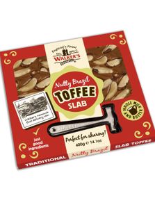 Walkers Nutty Brazil Toffee Slab - Gåvorförpackning med Karamell, Nötter och Metallhammare 400 gram