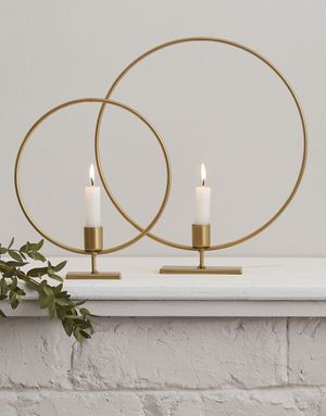 2 St Guld Färgade Runda Ljusstakar 24,5 cm / 27,5 cm