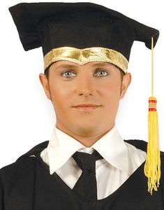 Svart Examenshatt med Guldfärgad Kant och Tofs