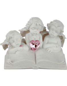 Peace of Heaven - Tre Engler Med Bok Og Rosa Hjerte