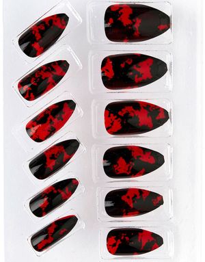 12 stk Svarta Stiletto Lösnaglar - Blood Nightmare