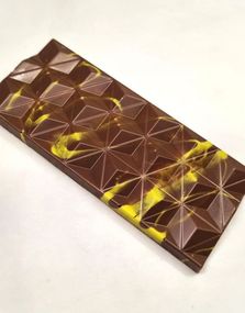 Sweet Gate Håndlaget Dubai Sjokolade med Salt Karamell 80 gram