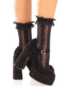 Ankelsokker med Hjerter, Rysjekant og Mini-Sløyfer – Svart