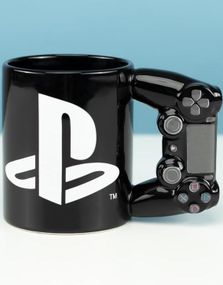 Licensierad Playstaton 4:e generationens mugg med kontrollhandtag 550 ml