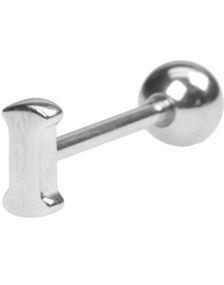 Tungpiercing med Bokstaven I
