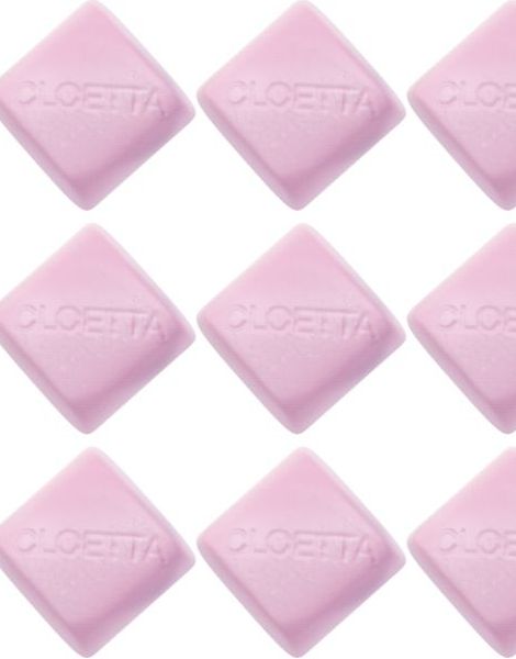 820g Cloetta Stor Låda med Jordgubbe Skumgodis / Rosa Kuddar