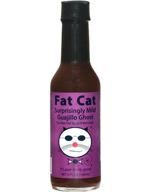 Fat Cat Surprisingly Mild Guajillo Ghost - Tex-Mex Guajillo og Ghost Pepper Chilisaus 148 ml (USA)